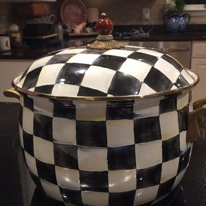 Meet your Posher, Karen